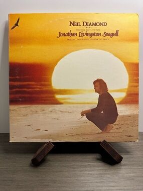 Neil Diamond - Jonathan Livingston Seagull AL 32550 (VG+) 12” Vinyl Record